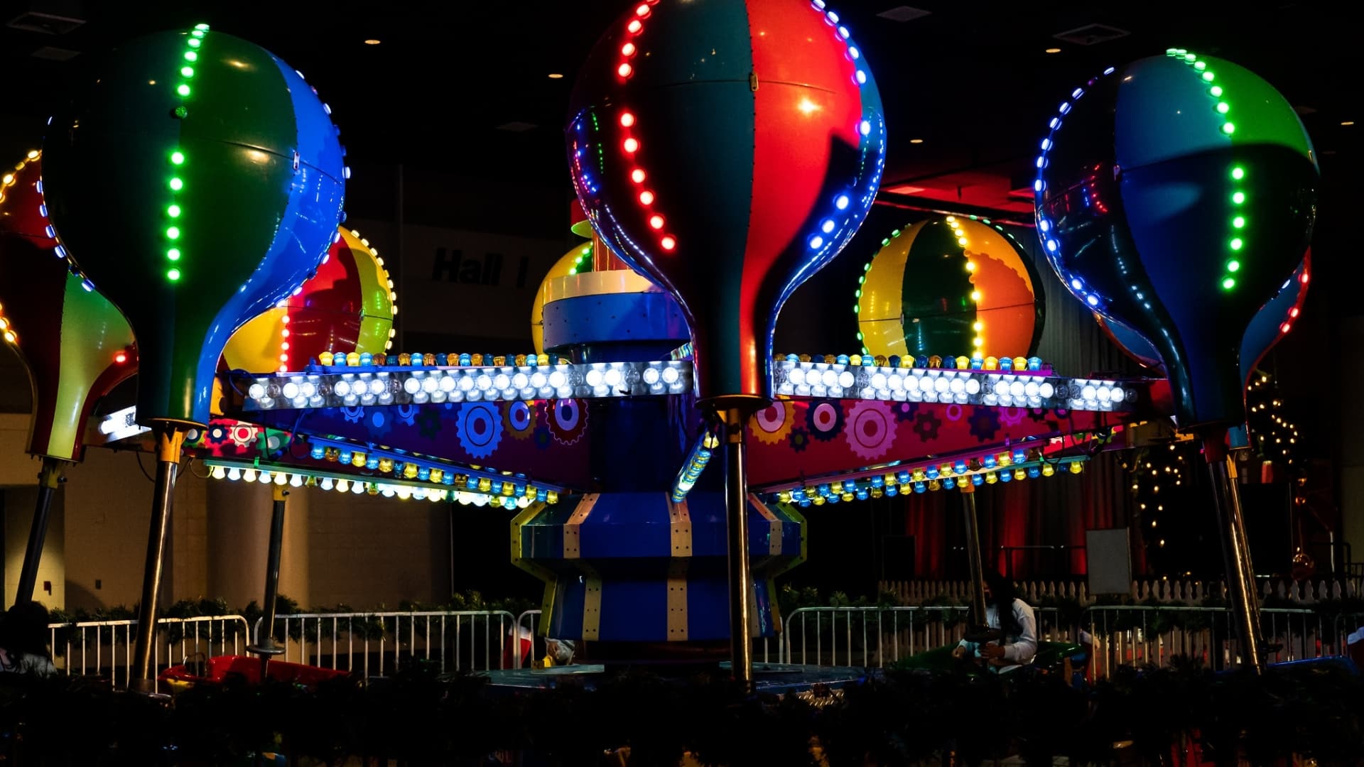 Jolly Jingler Hot Air Balloon at NOLA Christmas Fest 