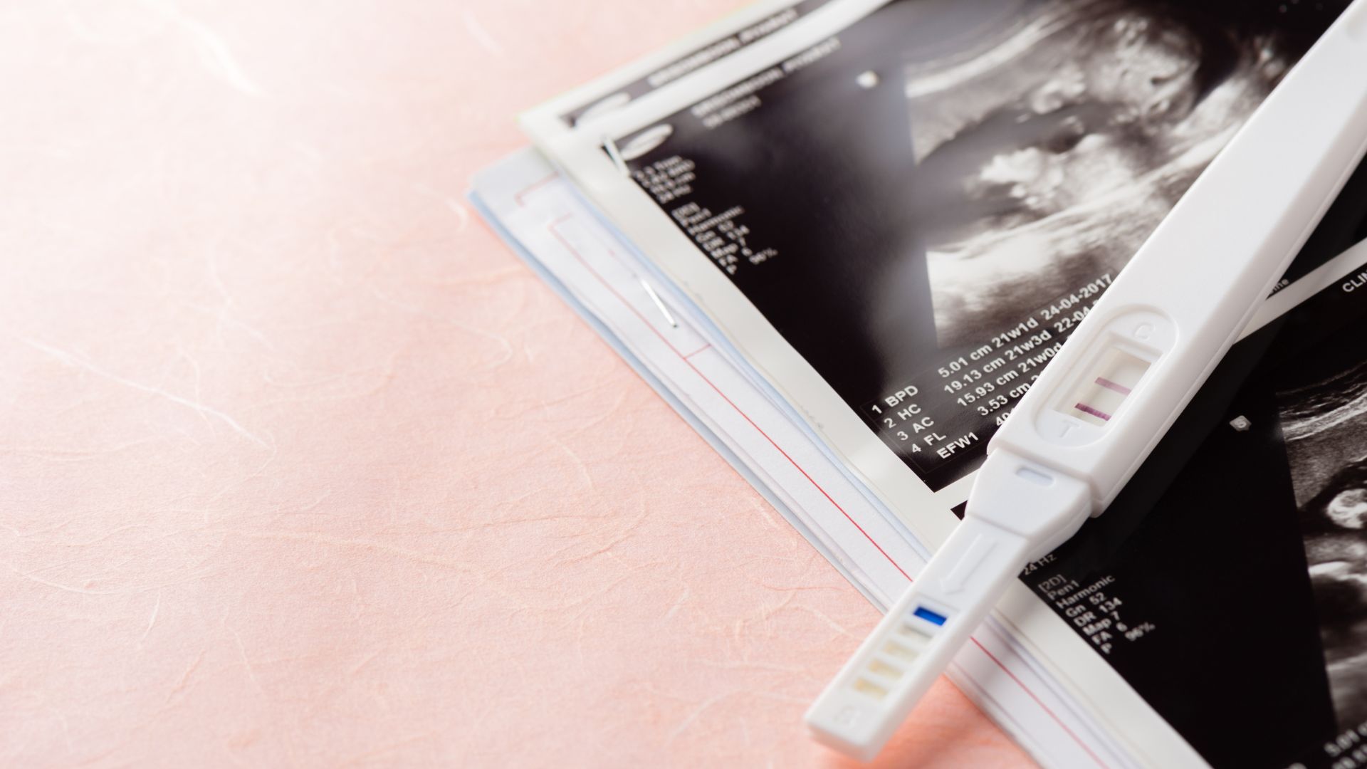 Ultrasound picture and pregnancy test