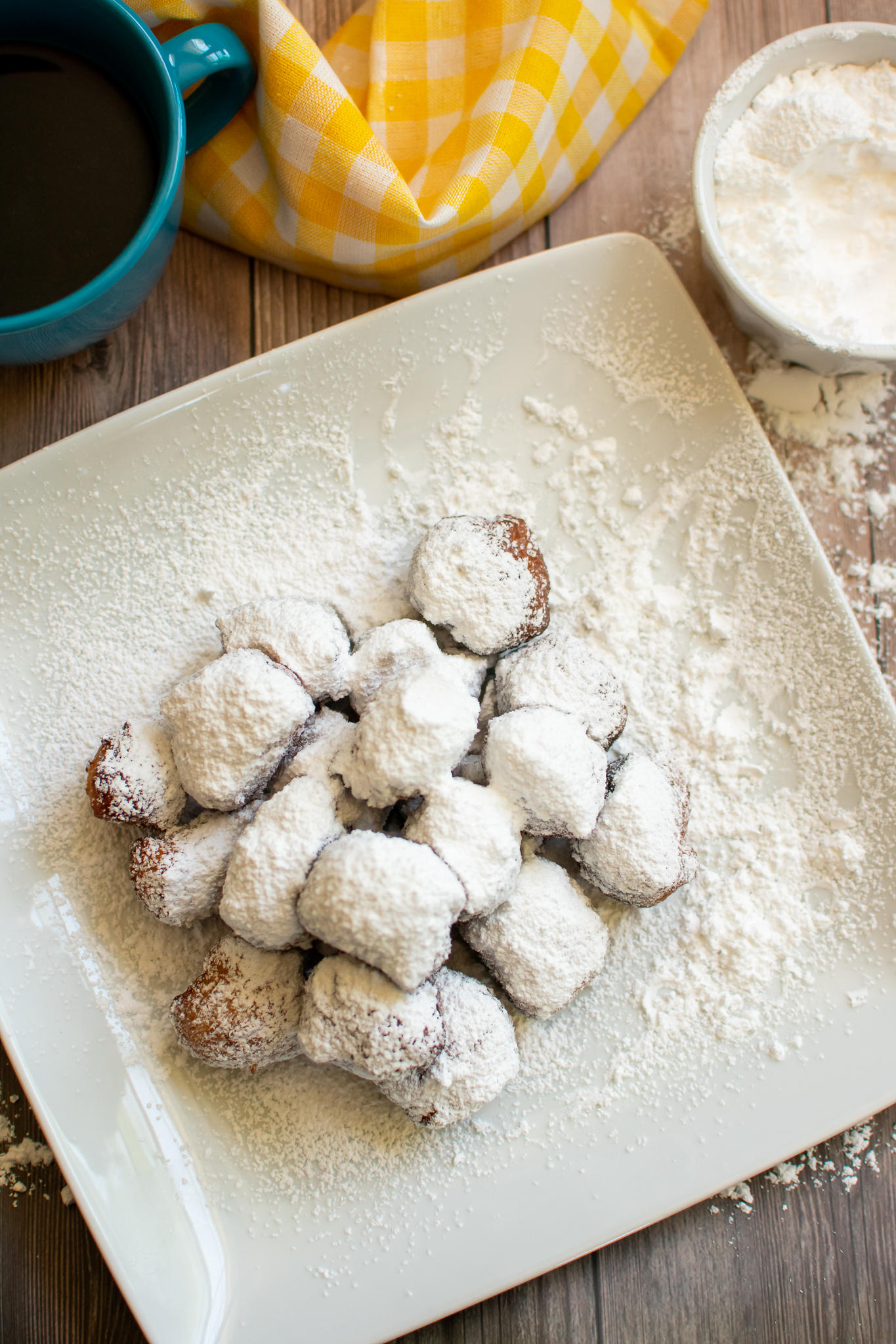 biscuit beignets with powdered sugar