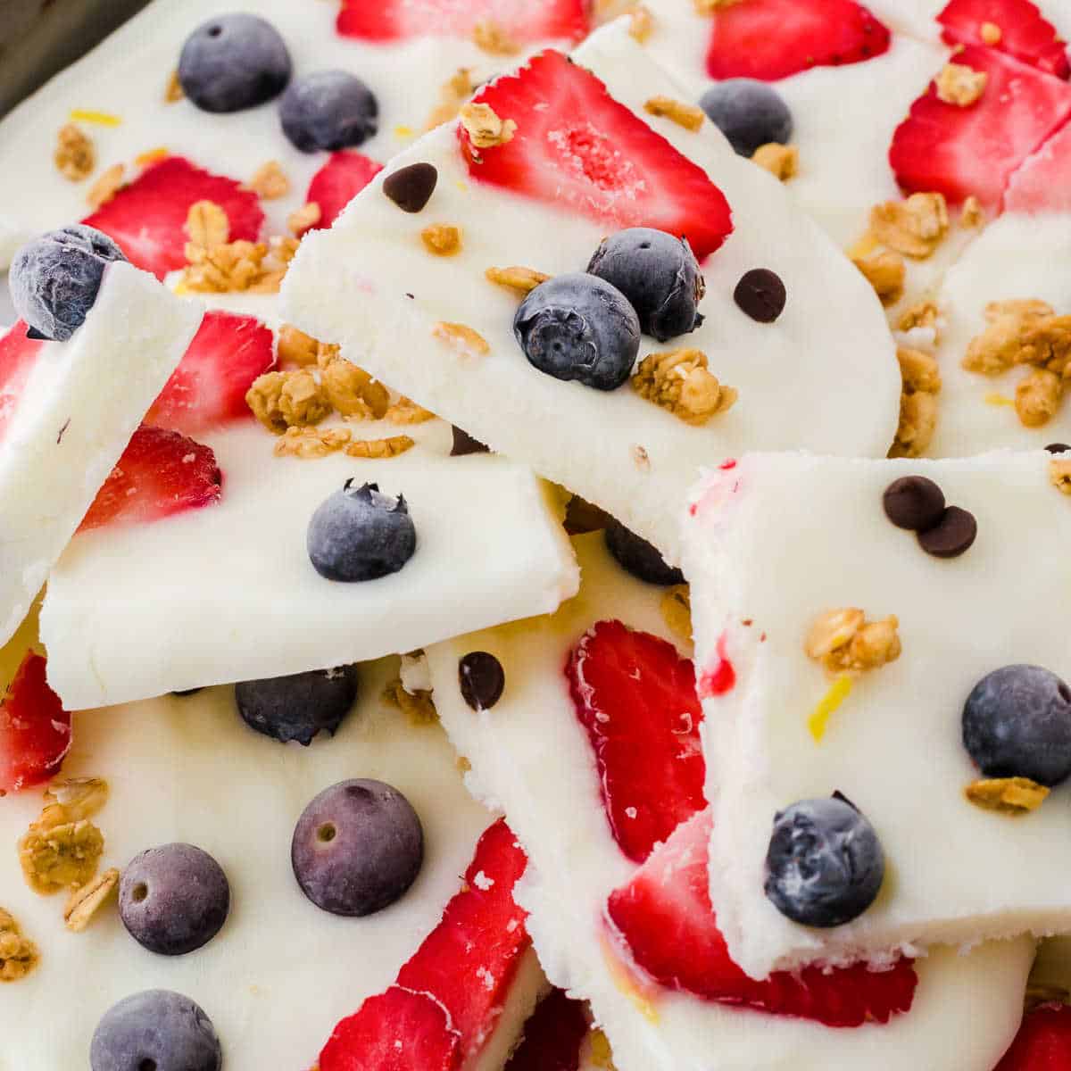 Frozen Yogurt Bark Square