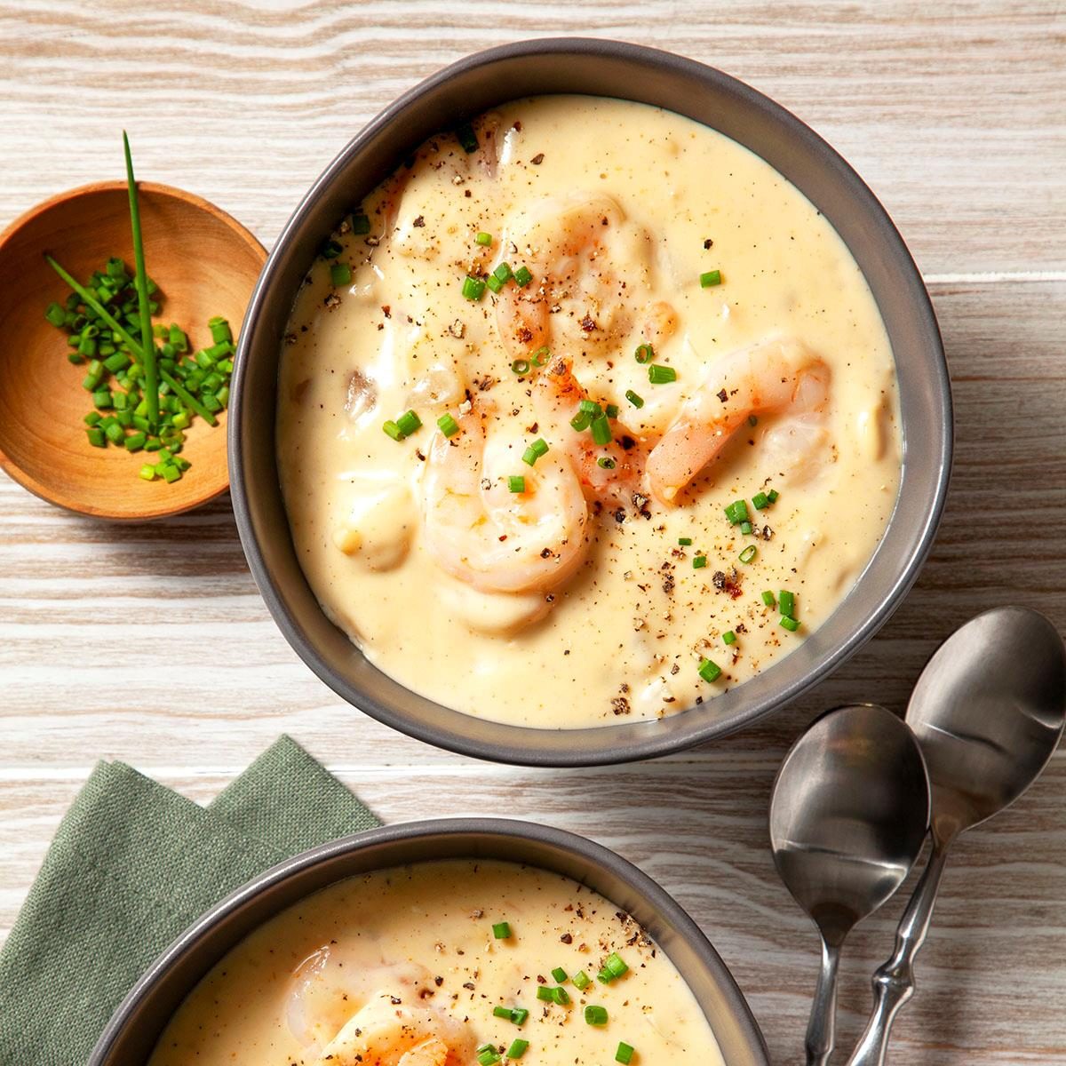 Shrimp Chowder EXPS FT24 22938 EC 041824 1